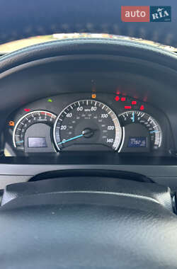 Седан Toyota Camry 2012 в 