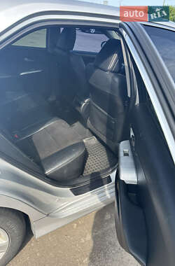 Седан Toyota Camry 2012 в 