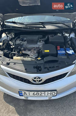 Седан Toyota Camry 2012 в 