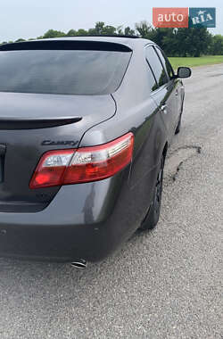 Седан Toyota Camry 2007 в 
