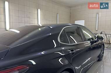 Седан Toyota Camry 2022 в 