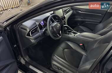 Седан Toyota Camry 2022 в 