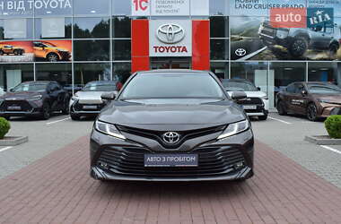 Седан Toyota Camry 2020 в 