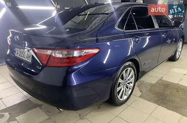 Седан Toyota Camry 2017 в 
