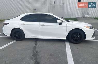 Седан Toyota Camry 2021 в Полтаве
