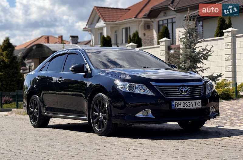 Toyota Camry 2013