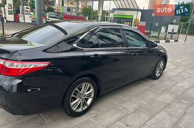 Седан Toyota Camry 2015 в Харкові