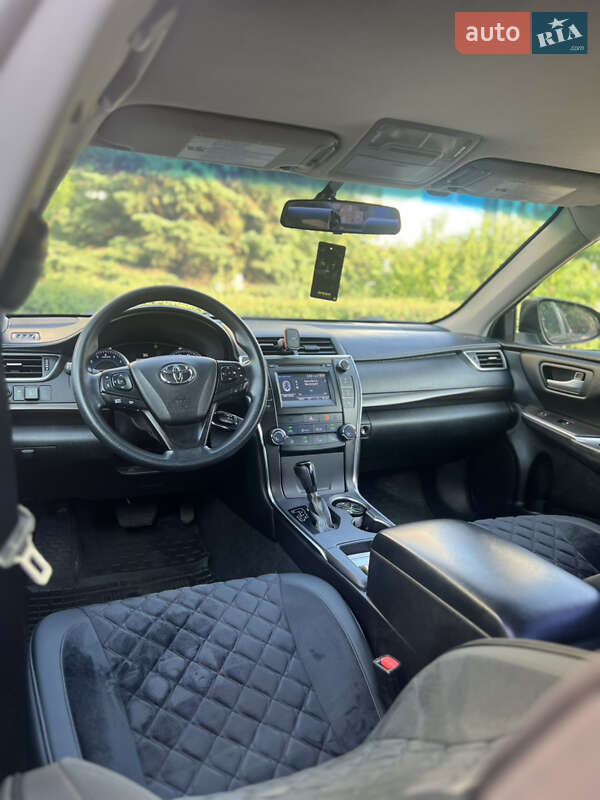 Седан Toyota Camry 2015 в Одесі