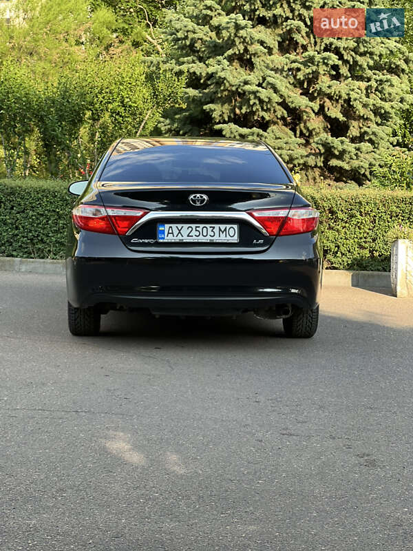 Седан Toyota Camry 2015 в Одесі