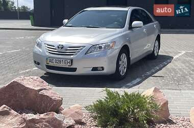 Седан Toyota Camry 2008 в Дніпрі