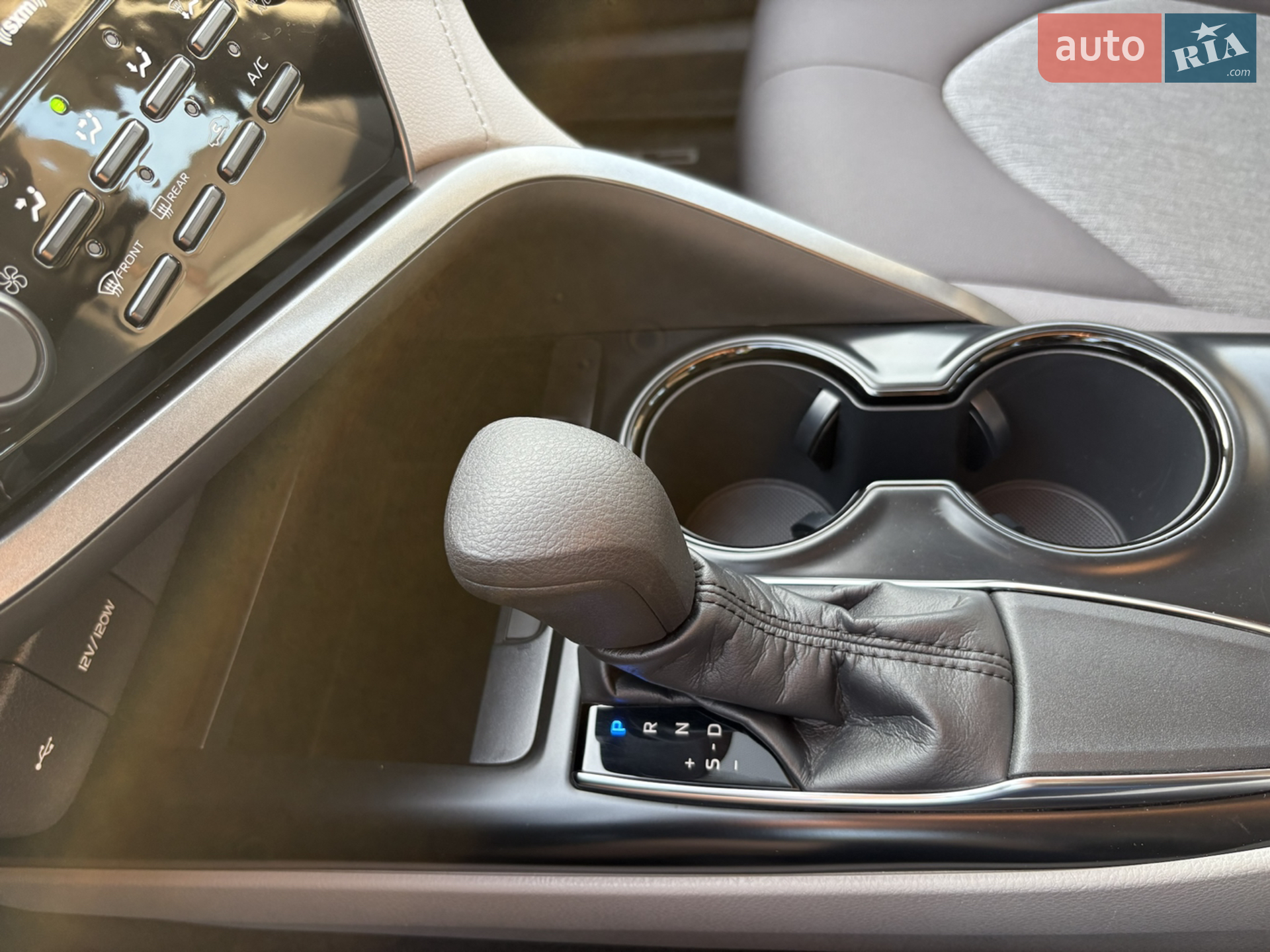 2019 Toyota Camry - мініатюра 58