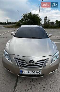 Седан Toyota Camry 2008 в Южноукраинске