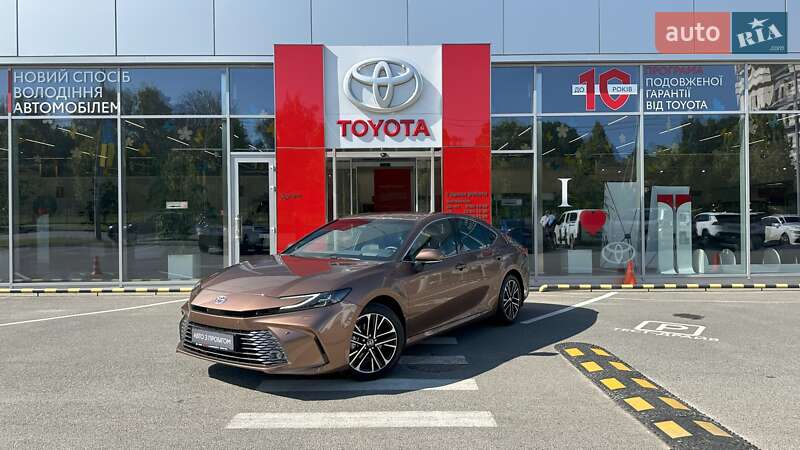 Toyota Camry 2024