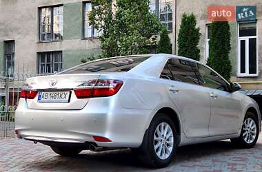 Седан Toyota Camry 2017 в 