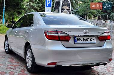 Седан Toyota Camry 2017 в 