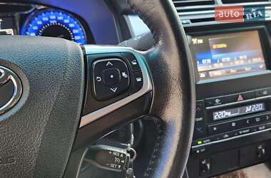 Седан Toyota Camry 2017 в 