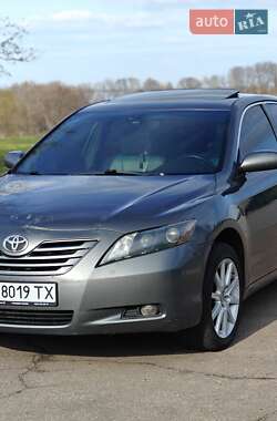 Седан Toyota Camry 2007 в Дніпрі