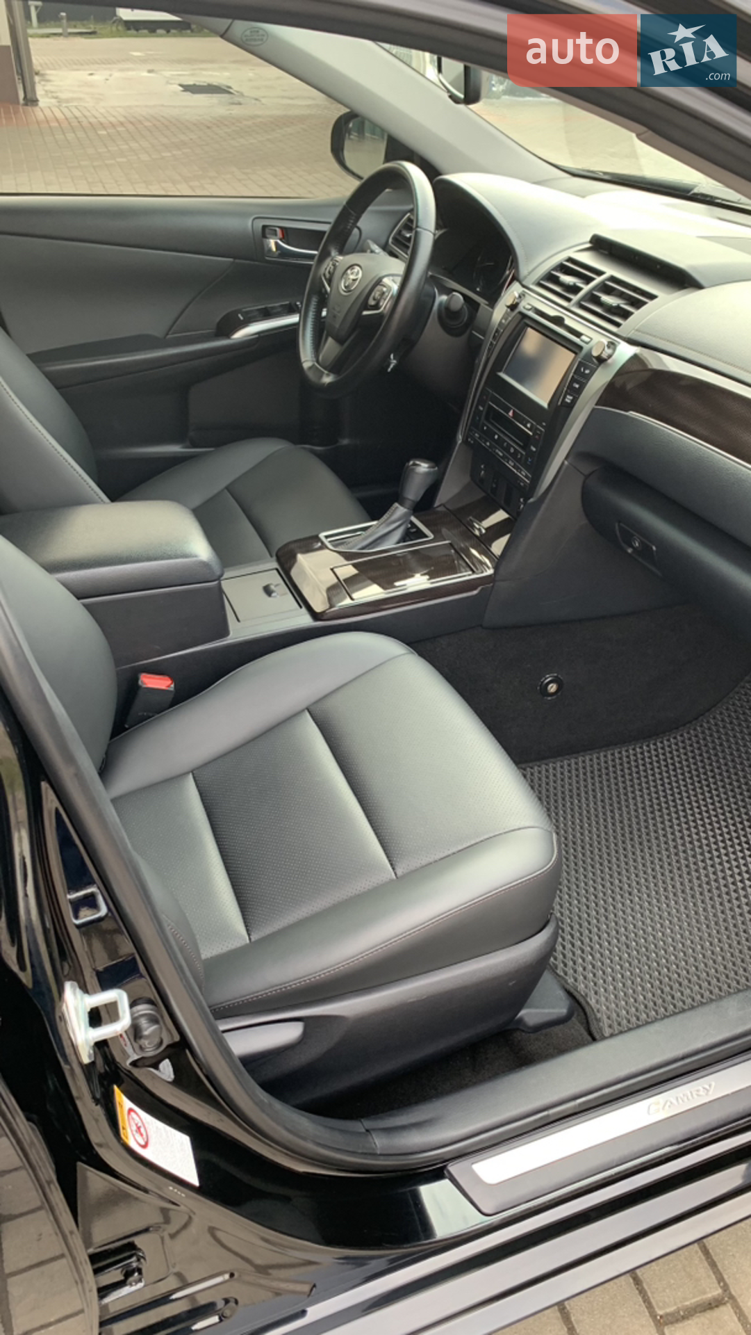 2016 Toyota Camry - мініатюра 27