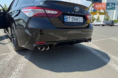 Седан Toyota Camry 2018 в 