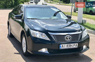 Седан Toyota Camry 2013 в Житомире