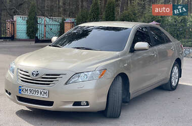 Седан Toyota Camry 2006 в Житомирі