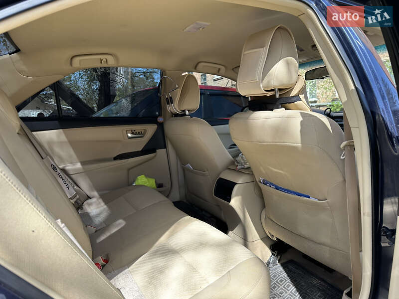 Седан Toyota Camry 2016 в Одесі
