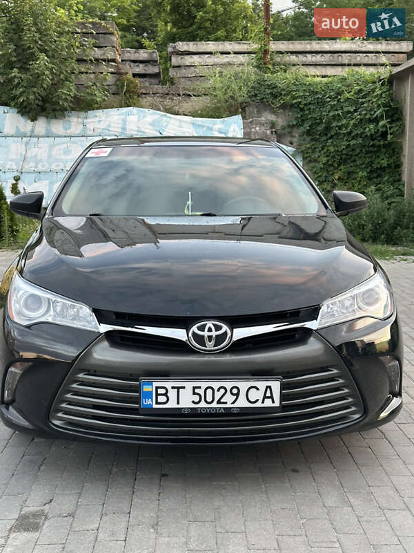 Toyota Camry 2017