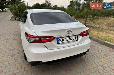 Седан Toyota Camry 2021 в Измаиле