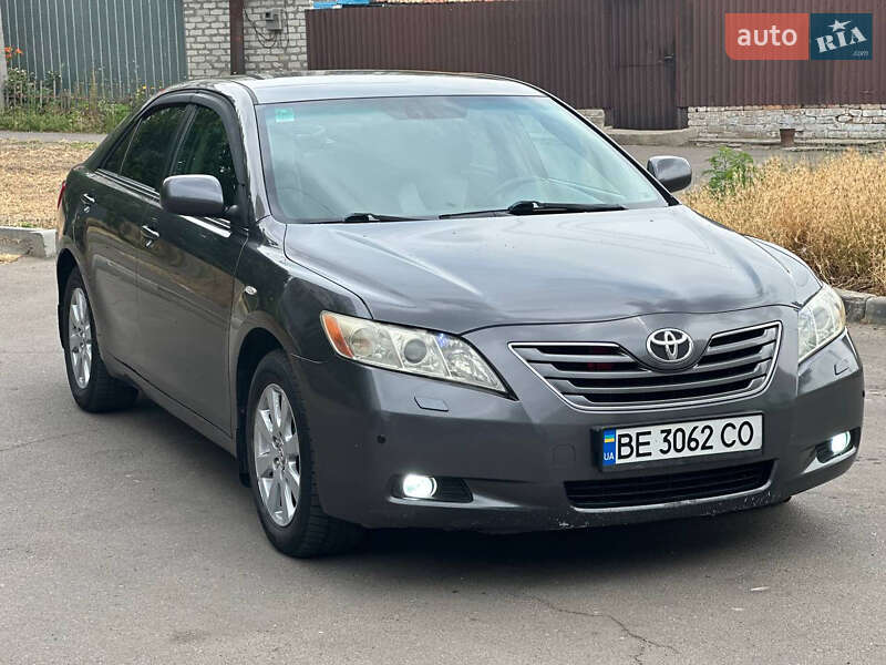 Toyota Camry 2007