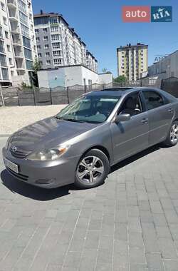 Седан Toyota Camry 2002 в Ивано-Франковске
