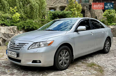 Седан Toyota Camry 2006 в Харкові