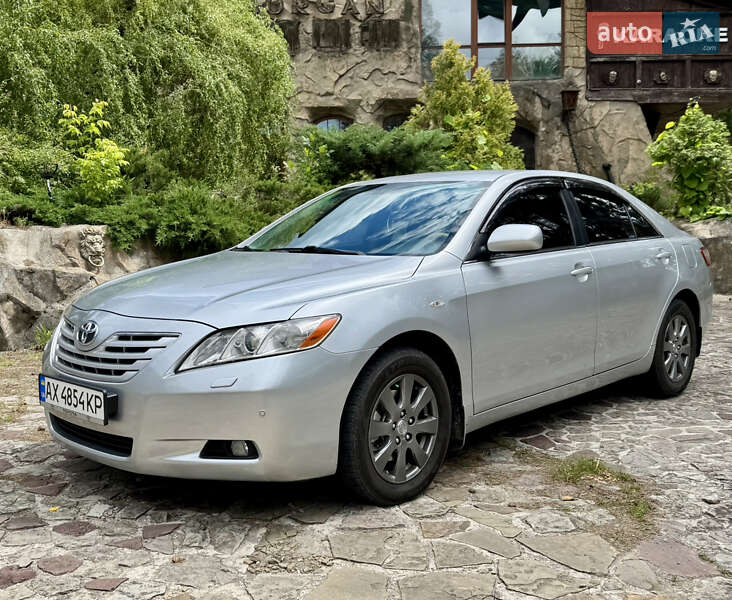 Toyota Camry 2006