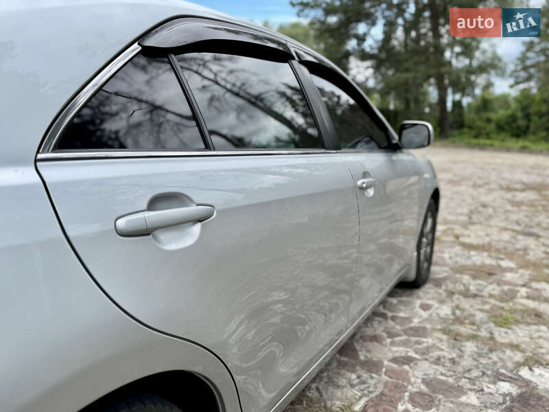 Седан Toyota Camry 2006 в Харькове