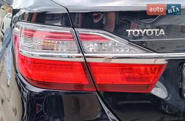 Седан Toyota Camry 2017 в 