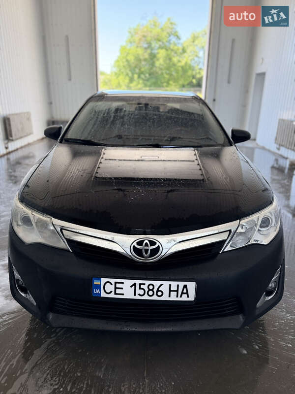 Toyota Camry 2015