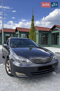 Седан Toyota Camry 2003 в Бучі