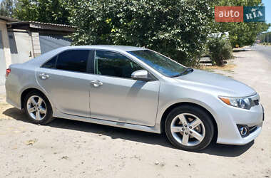 Седан Toyota Camry 2014 в Одессе Седан Toyota Camry 2014 в Одессе
