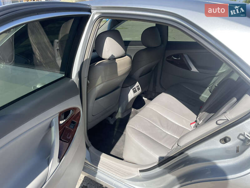 Седан Toyota Camry 2006 в Рівному фото 22 Седан Toyota Camry 2006 в Рівному