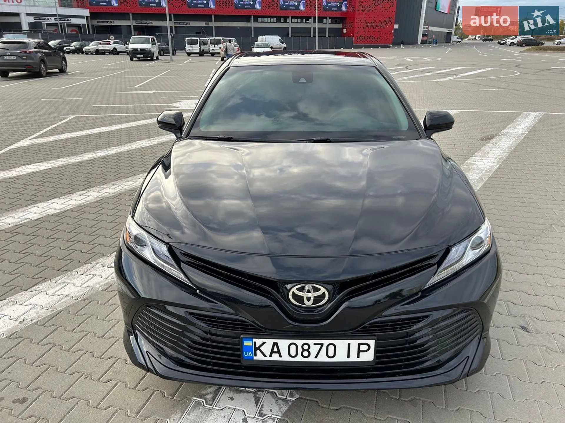 2017 Toyota Camry - мініатюра 2
