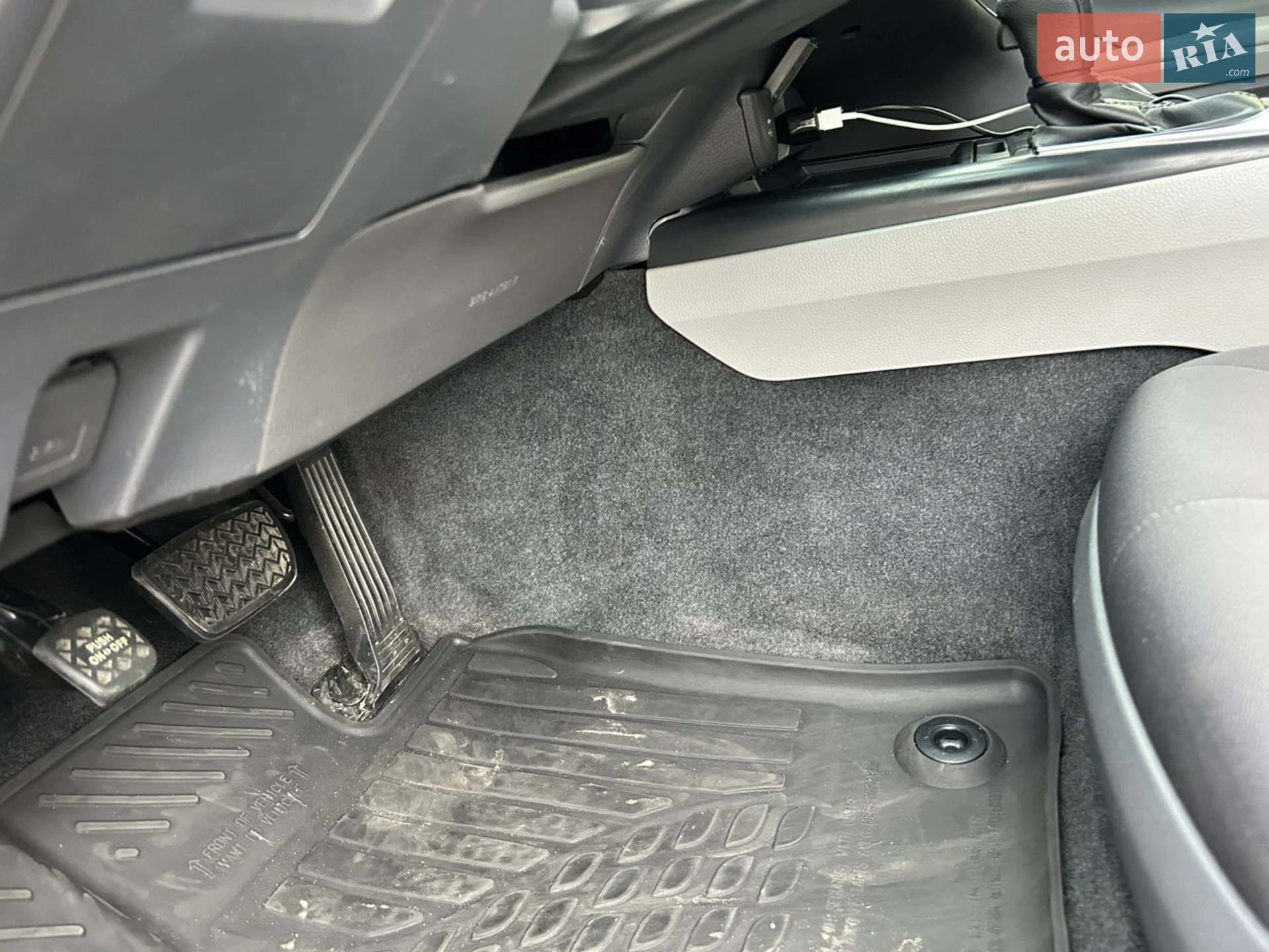 2017 Toyota Camry - мініатюра 38