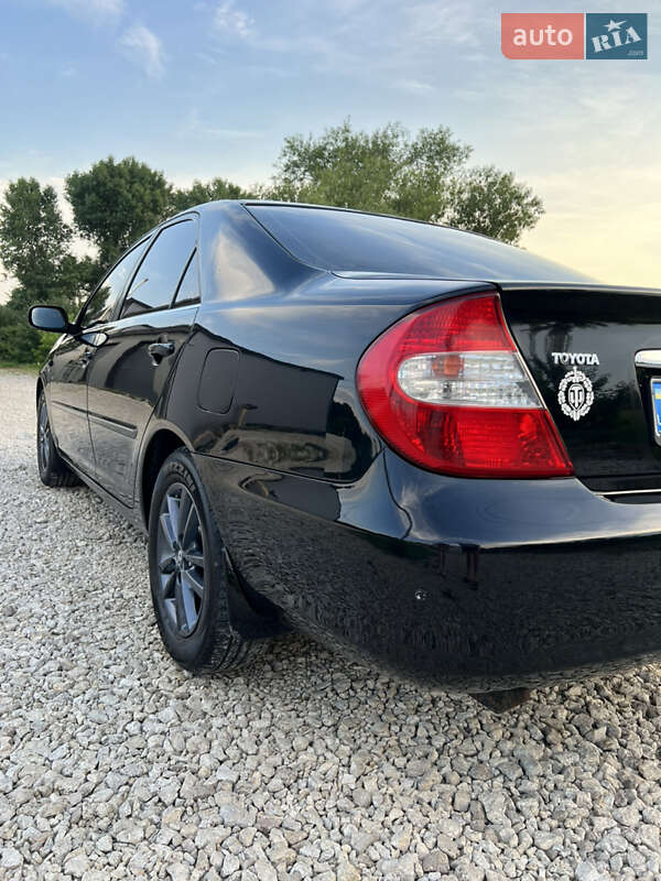 Седан Toyota Camry 2003 в Тернополі