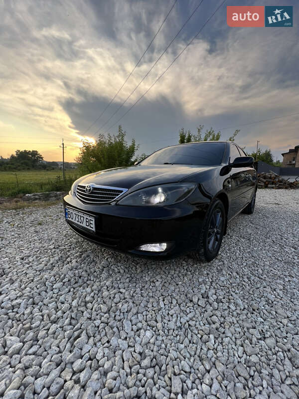 Седан Toyota Camry 2003 в Тернополі