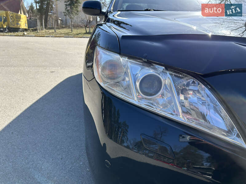Седан Toyota Camry 2007 в Киеве