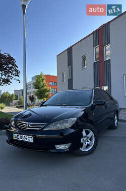 Седан Toyota Camry 2005 в Дніпрі