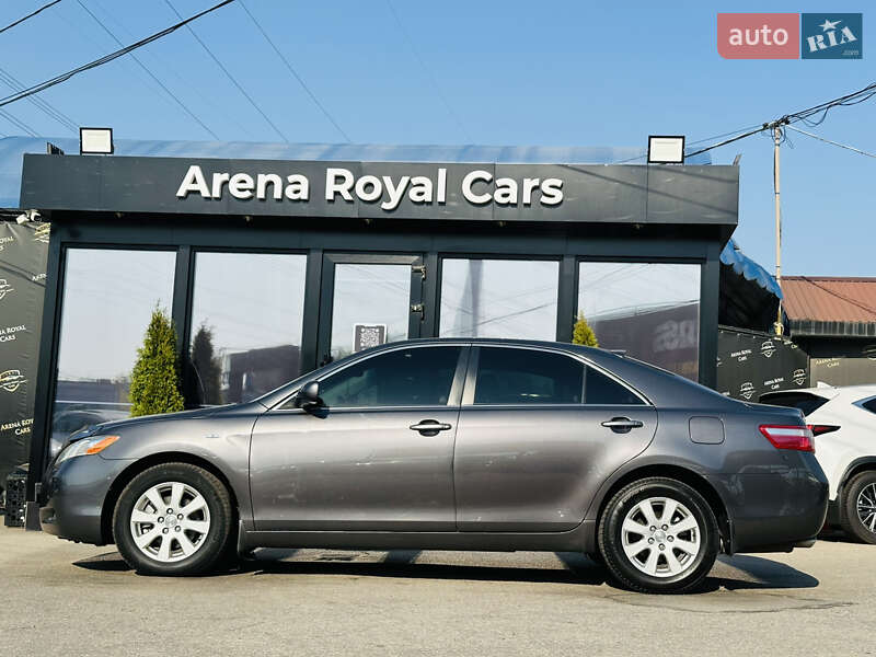 Седан Toyota Camry 2008 в Харькове