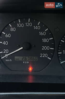 Седан Toyota Camry 2001 в 