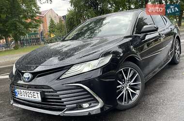 Седан Toyota Camry 2022 в Вінниці