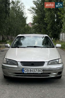 Седан Toyota Camry 1997 в Києві