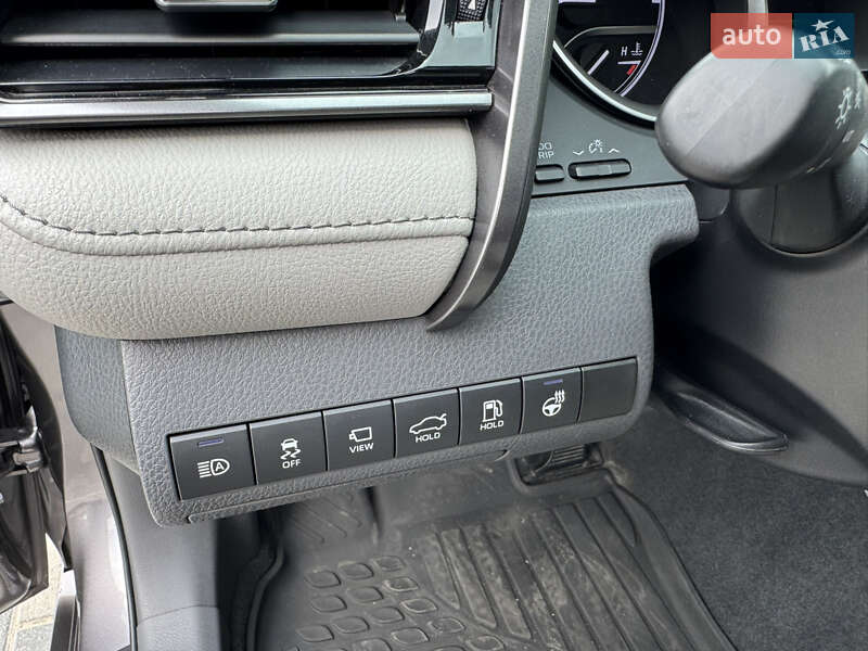 Седан Toyota Camry 2021 в Ирпене