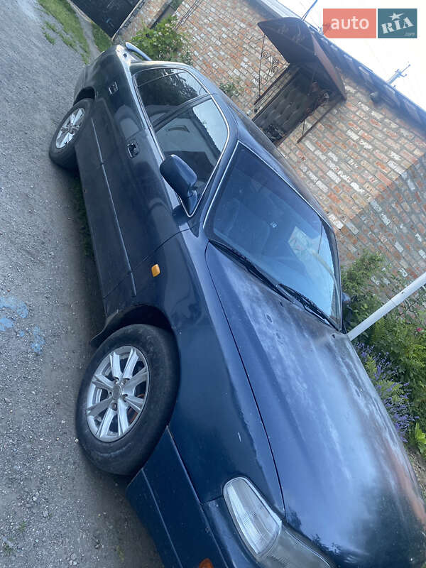 Седан Toyota Camry 1991 в Знаменке